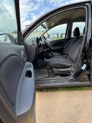 NISSAN MARCH 1.0 S 16V FLEX 4P MANUAL